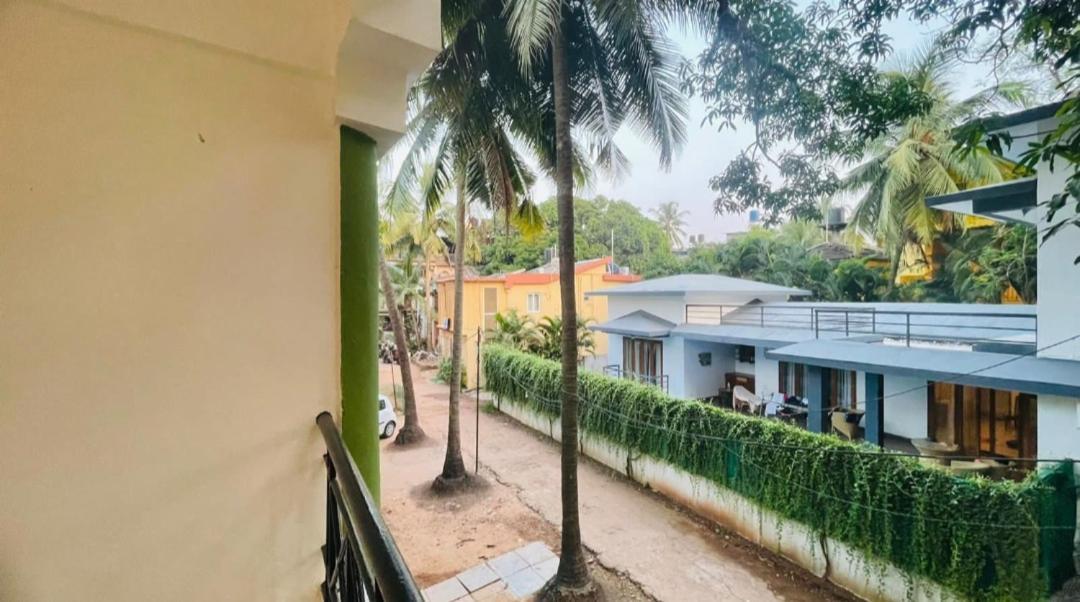 Goa Suites Holiday Home カラングート エクステリア 写真